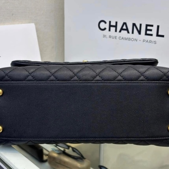 Chanel Coco - Picture 12 of 12